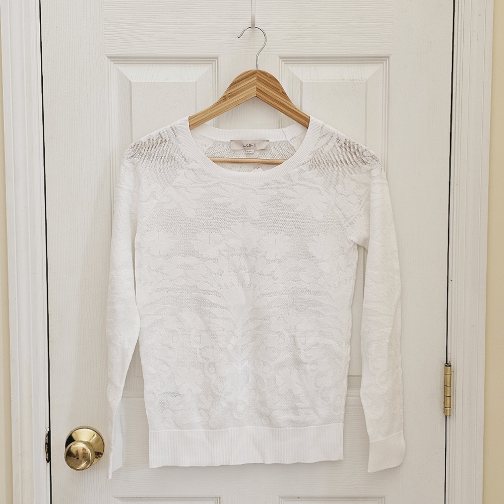 NWT Loft Long Sleeve Floral Burnout Too Sz XS